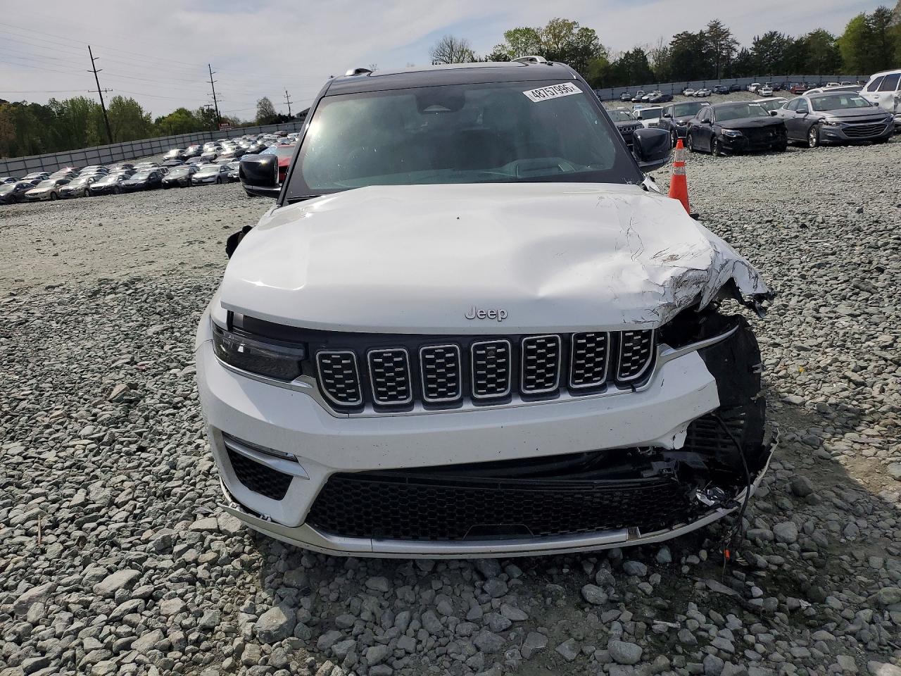 2022 JEEP GRAND CHEROKEE SUMMIT photo 9