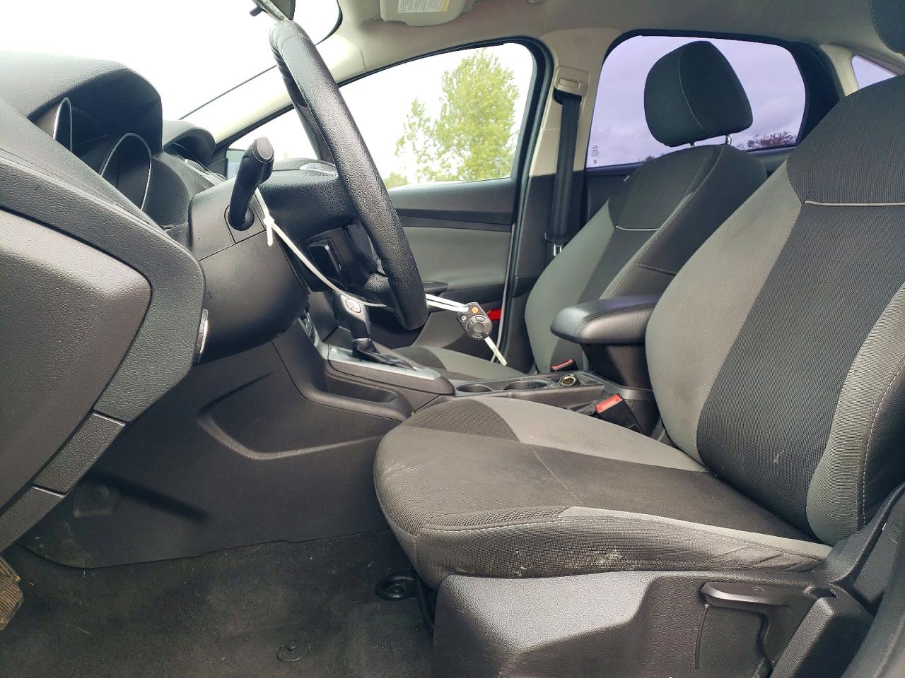 2014 FORD FOCUS SE photo 7