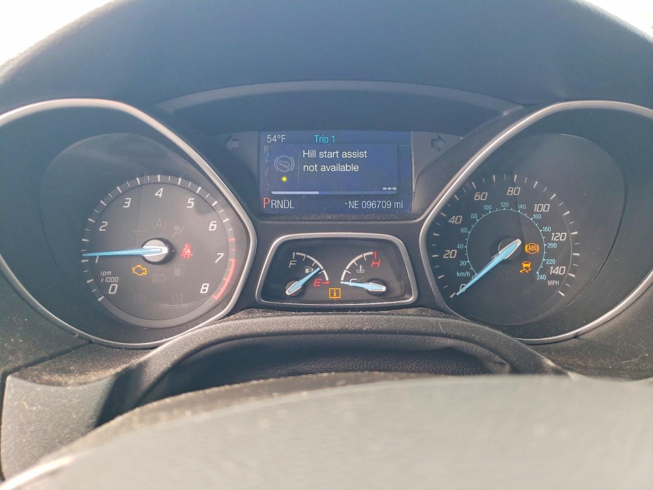 2014 FORD FOCUS SE photo 9