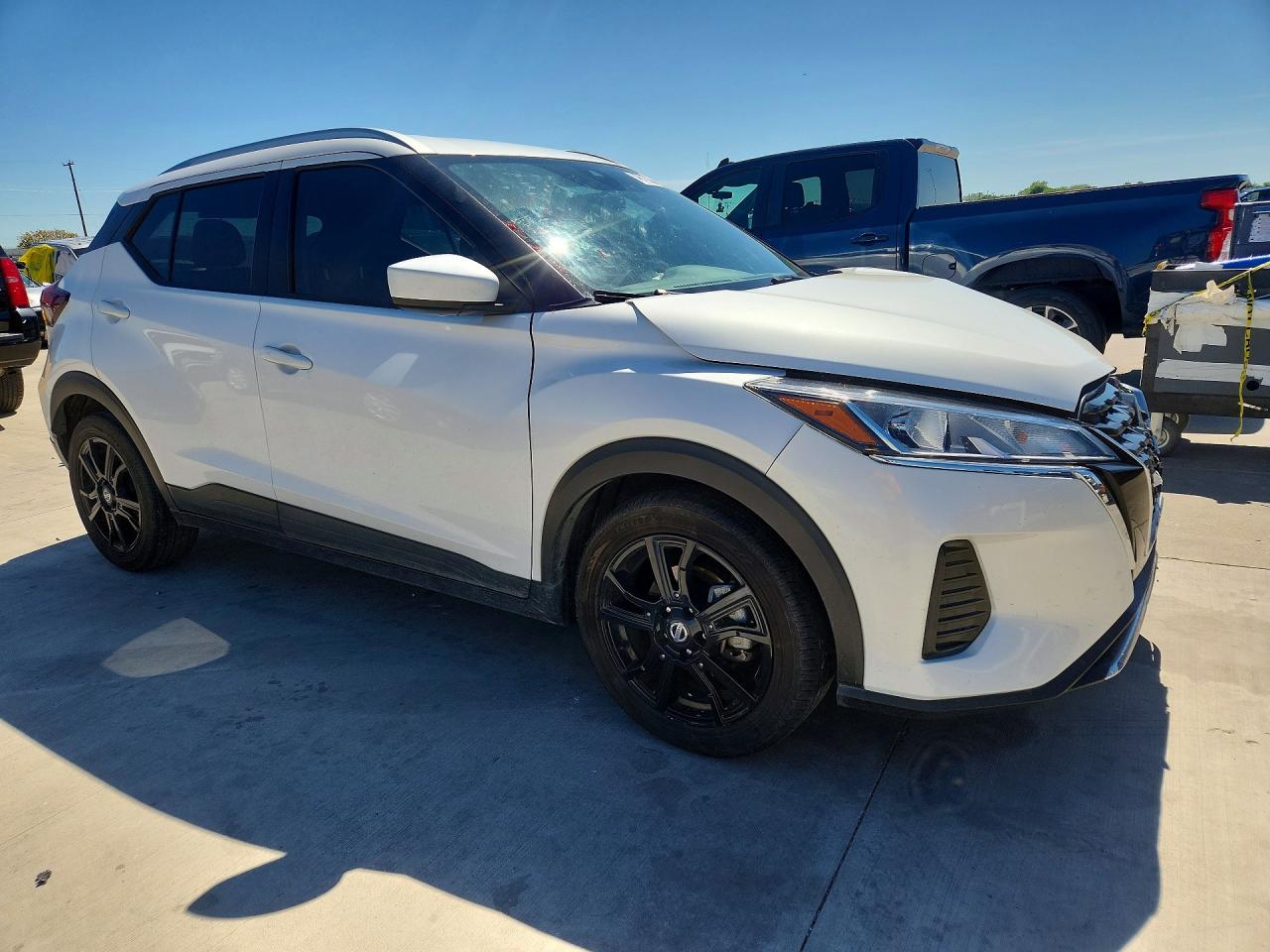 2021 NISSAN KICKS SV photo 4