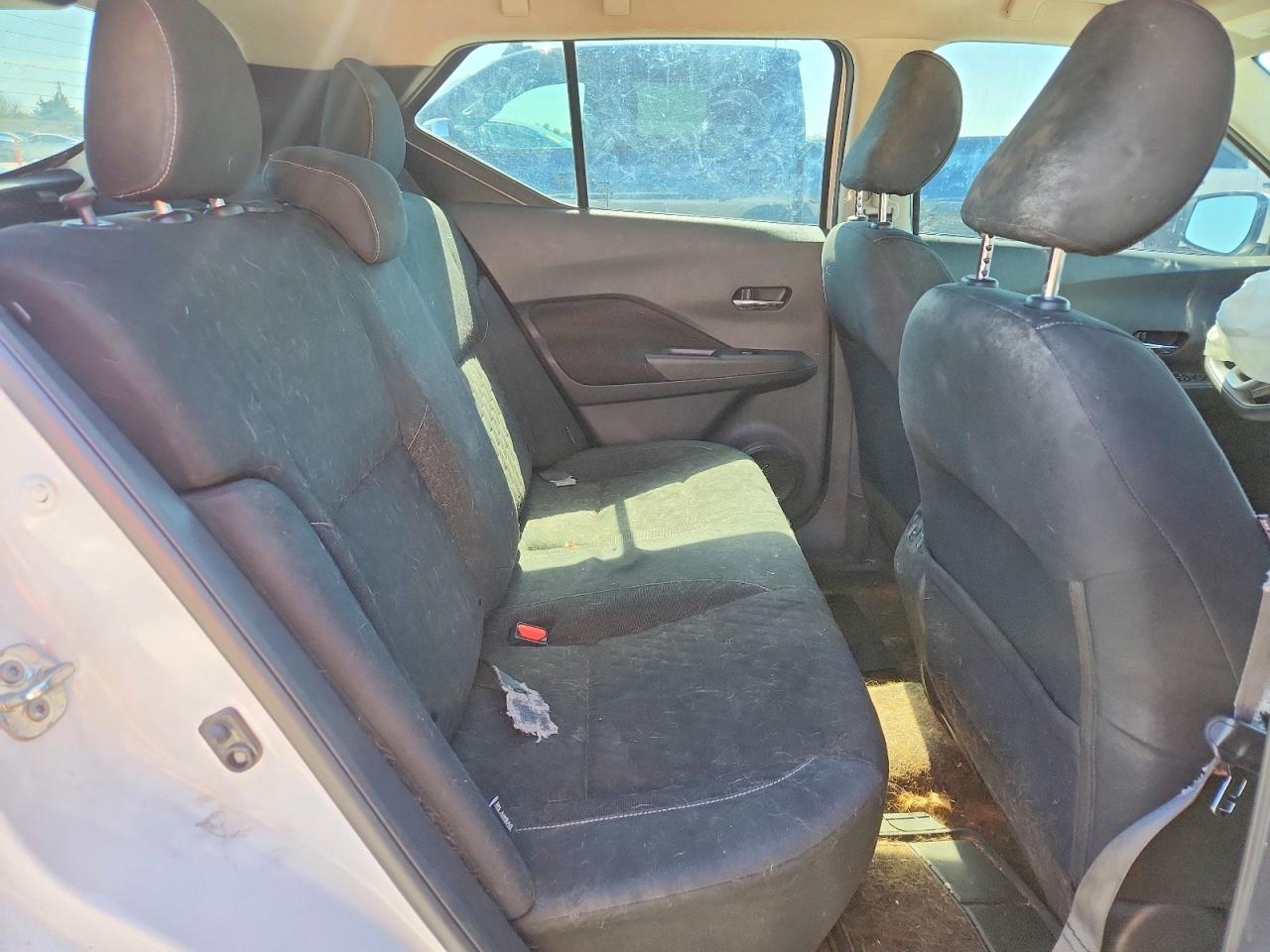 2021 NISSAN KICKS SV photo 10