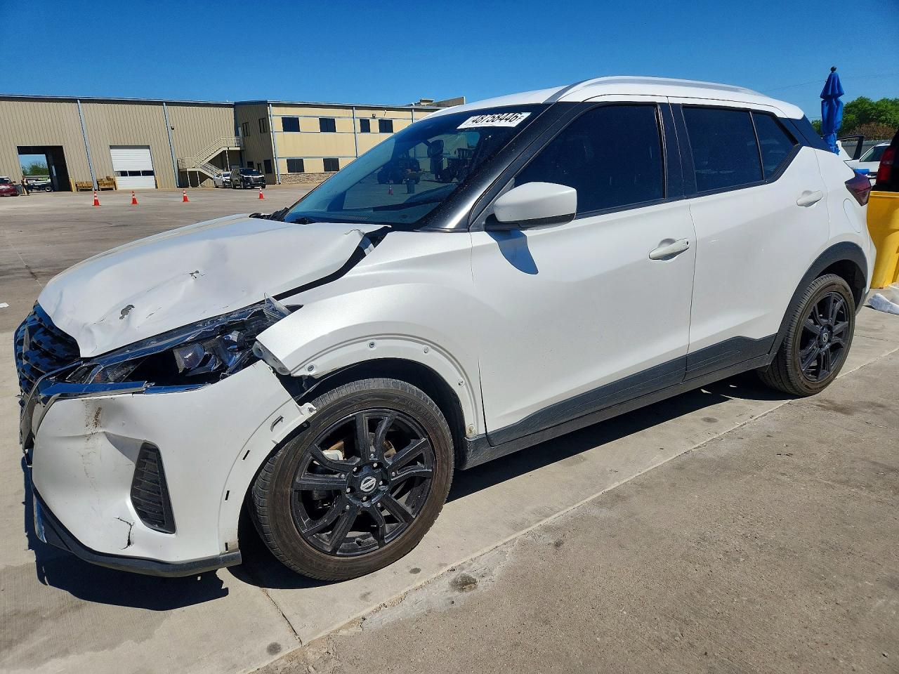 2021 NISSAN KICKS