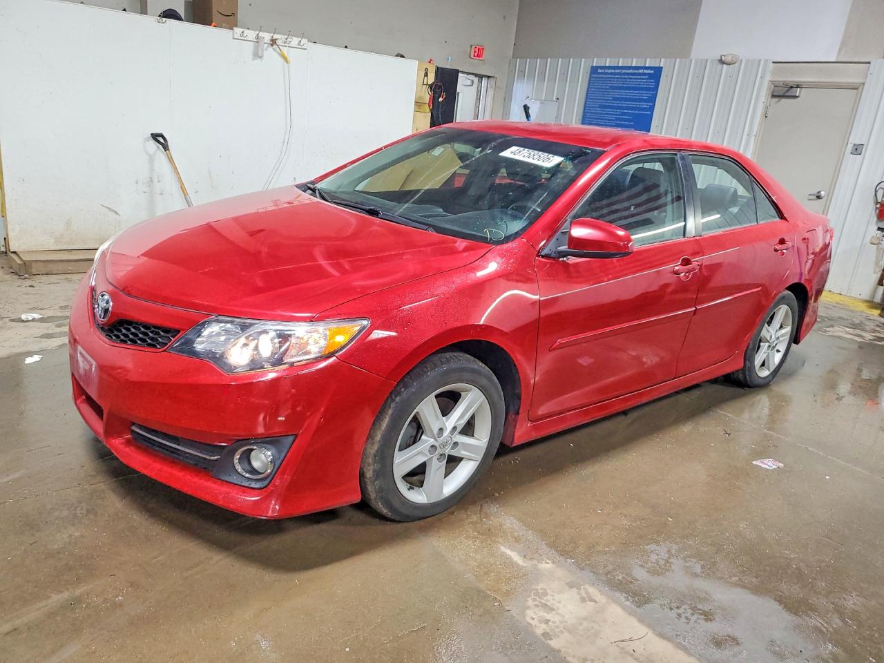 2014 TOYOTA CAMRY