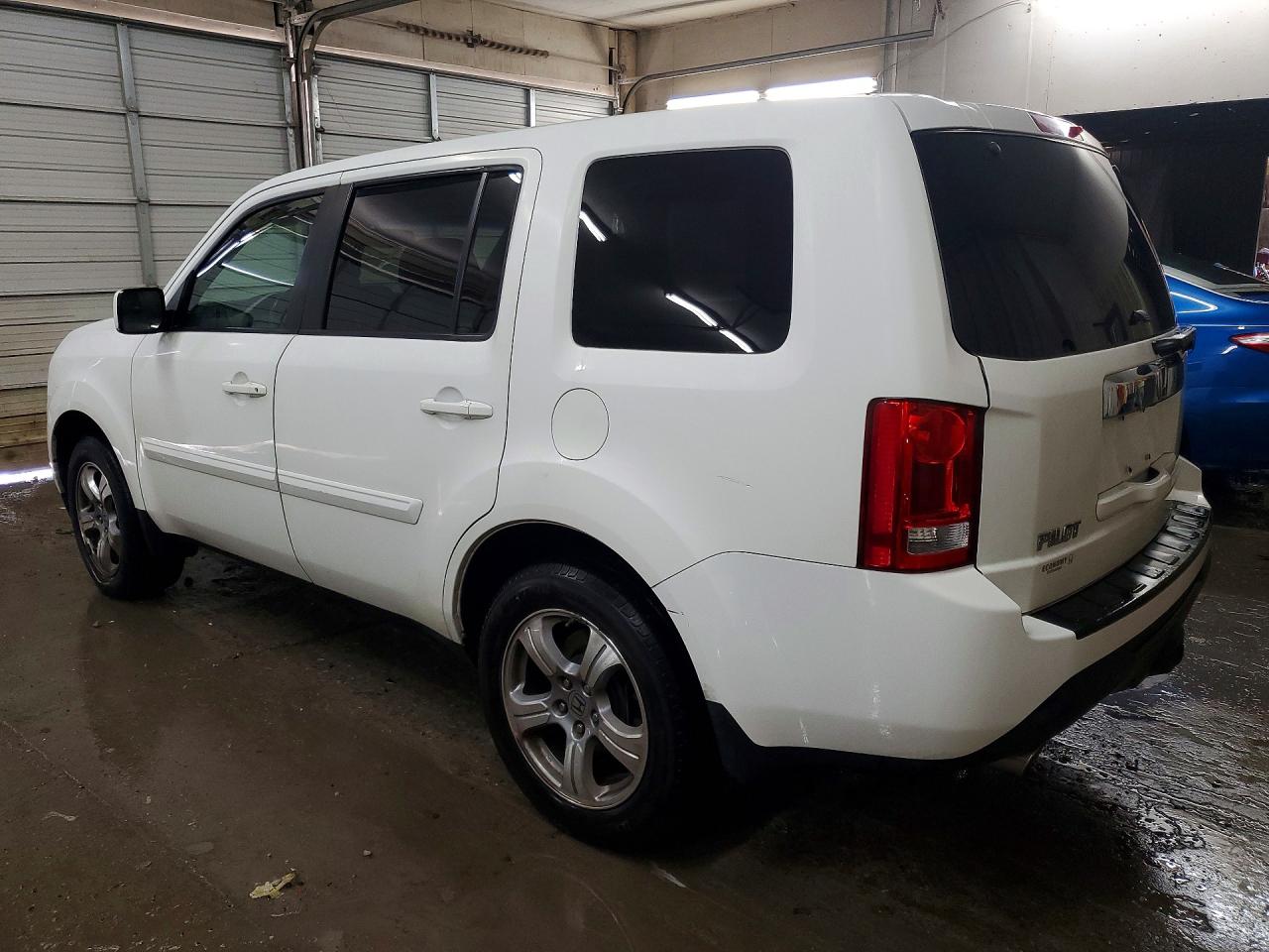 2013 HONDA PILOT EXL photo 3