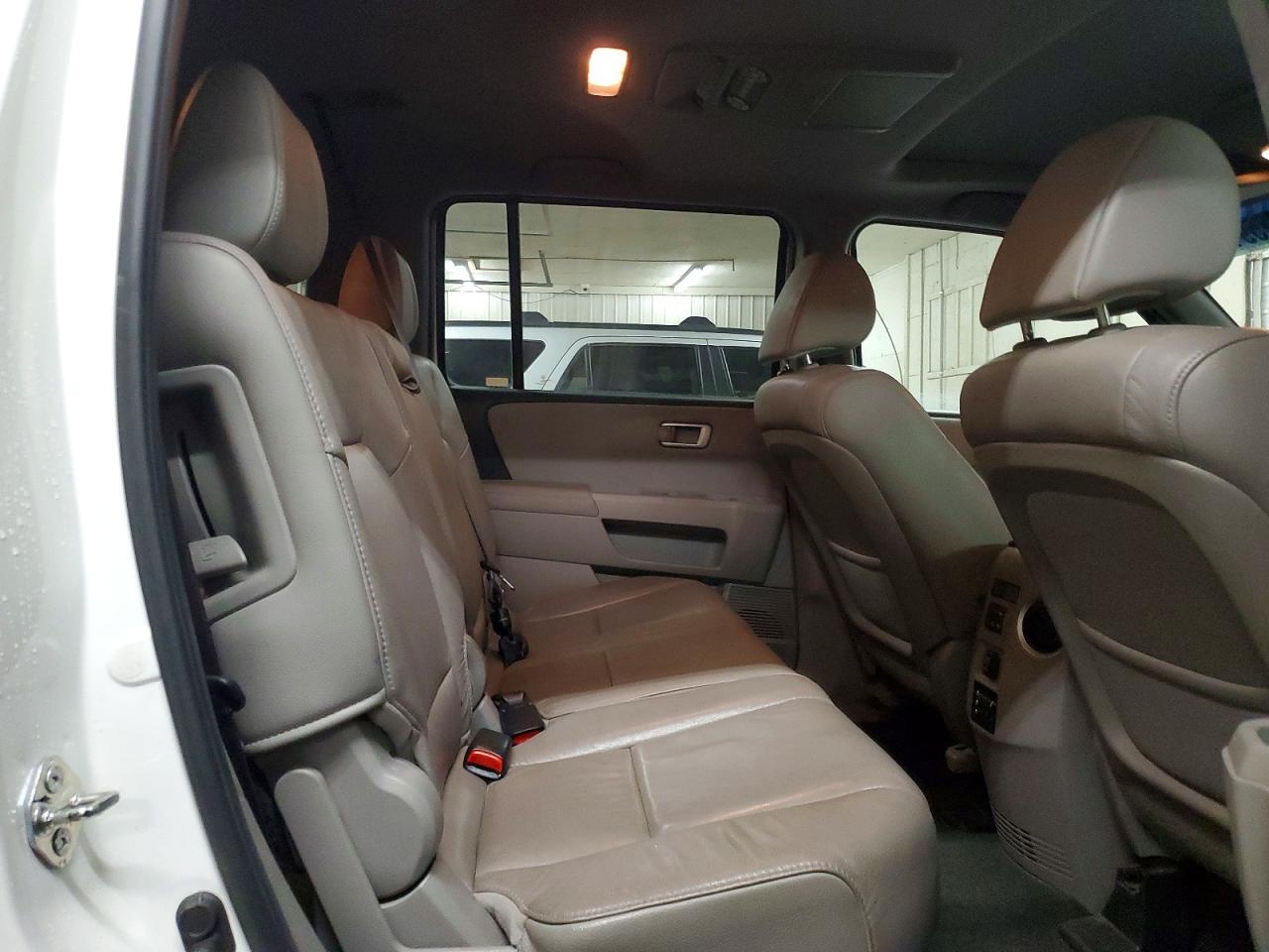 2013 HONDA PILOT EXL photo 21