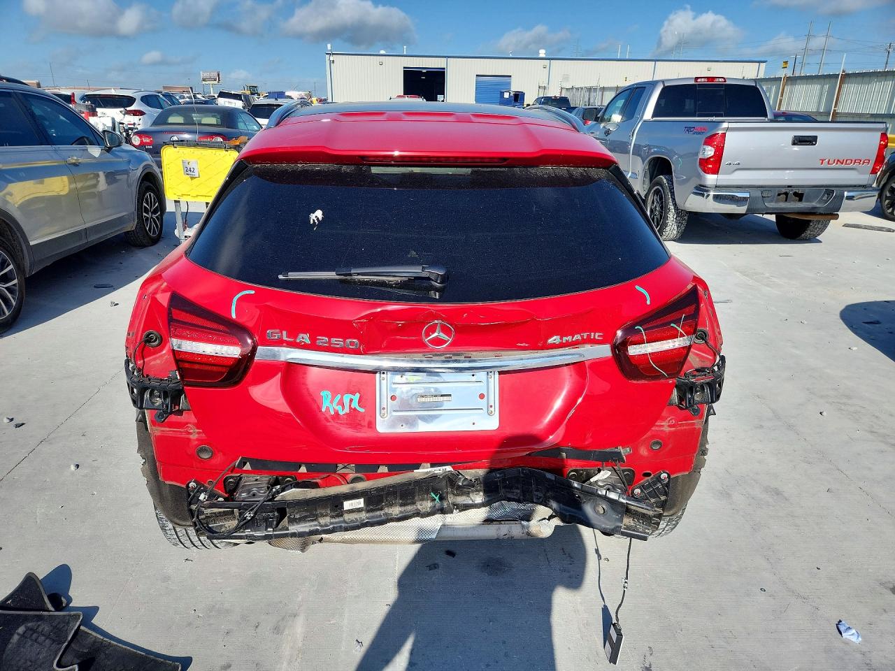 2019 MERCEDES-BENZ GLA 250 4MATIC photo 16