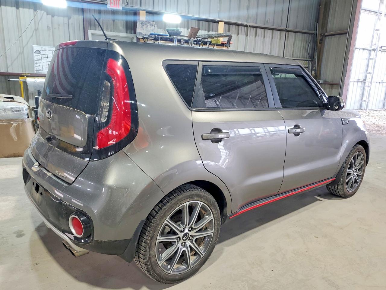 2018 KIA SOUL BASE photo 5