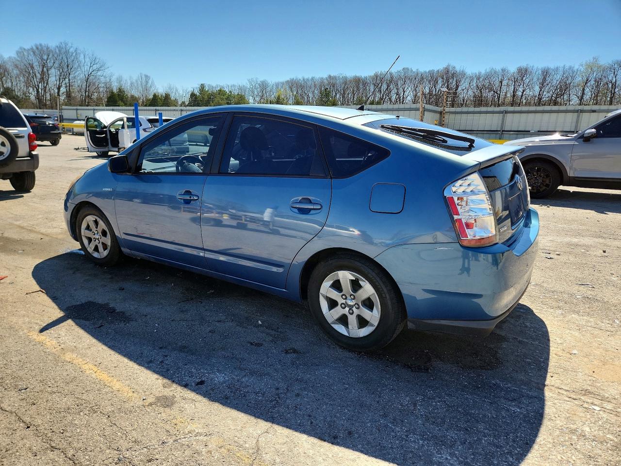 2008 TOYOTA PRIUS BASE photo 4