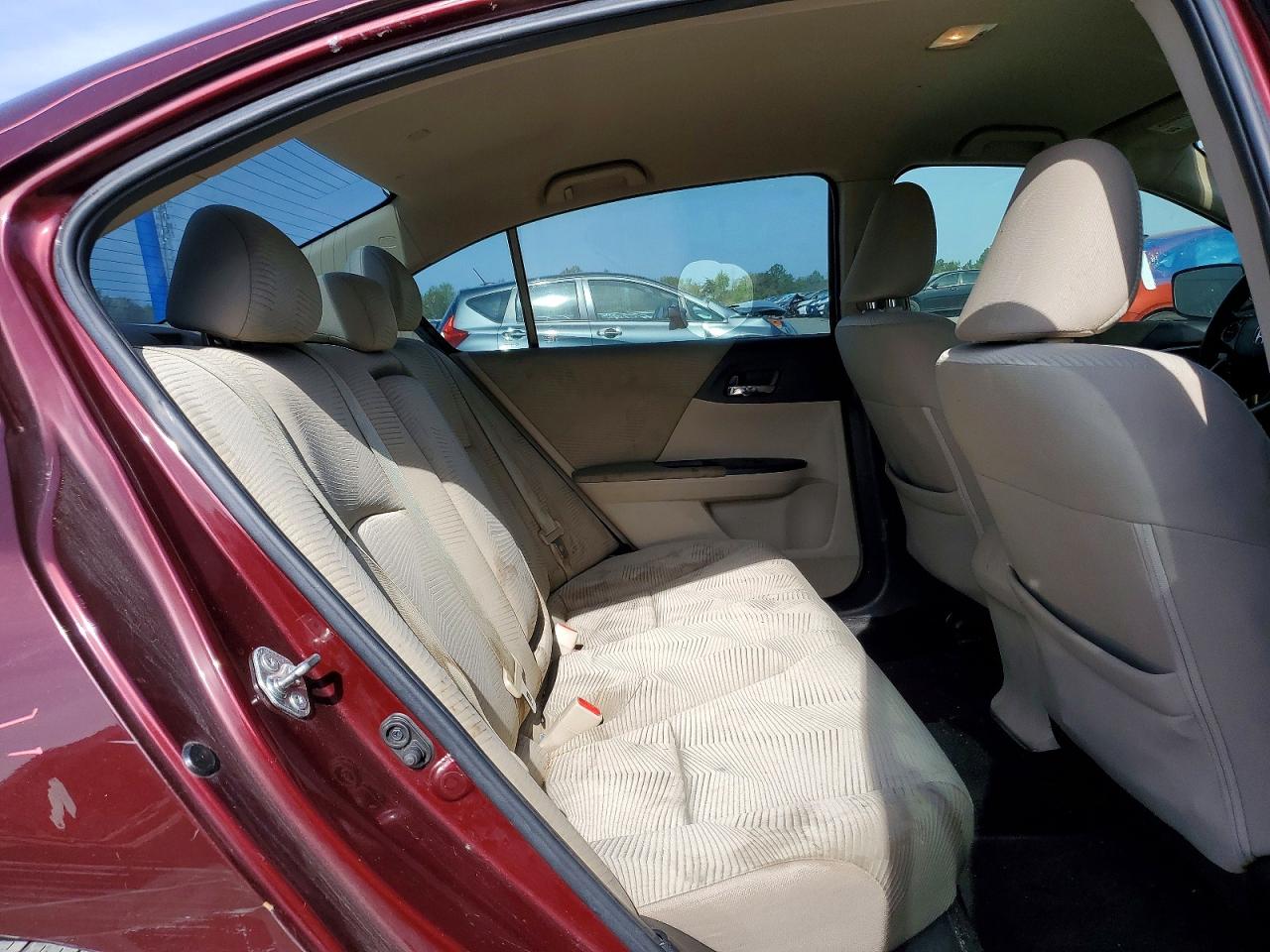2017 HONDA ACCORD LX photo 19