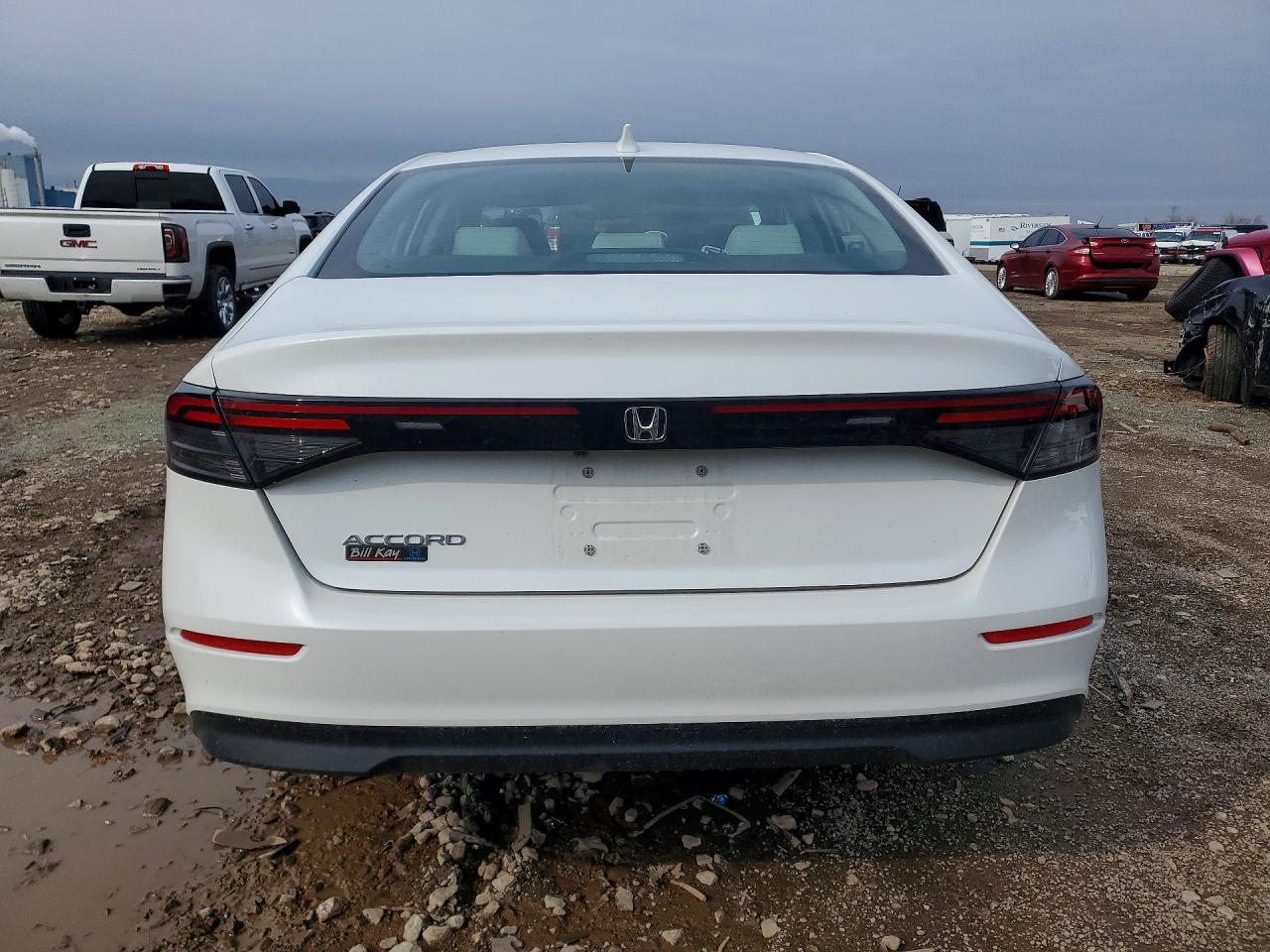2024 HONDA ACCORD EX photo 16