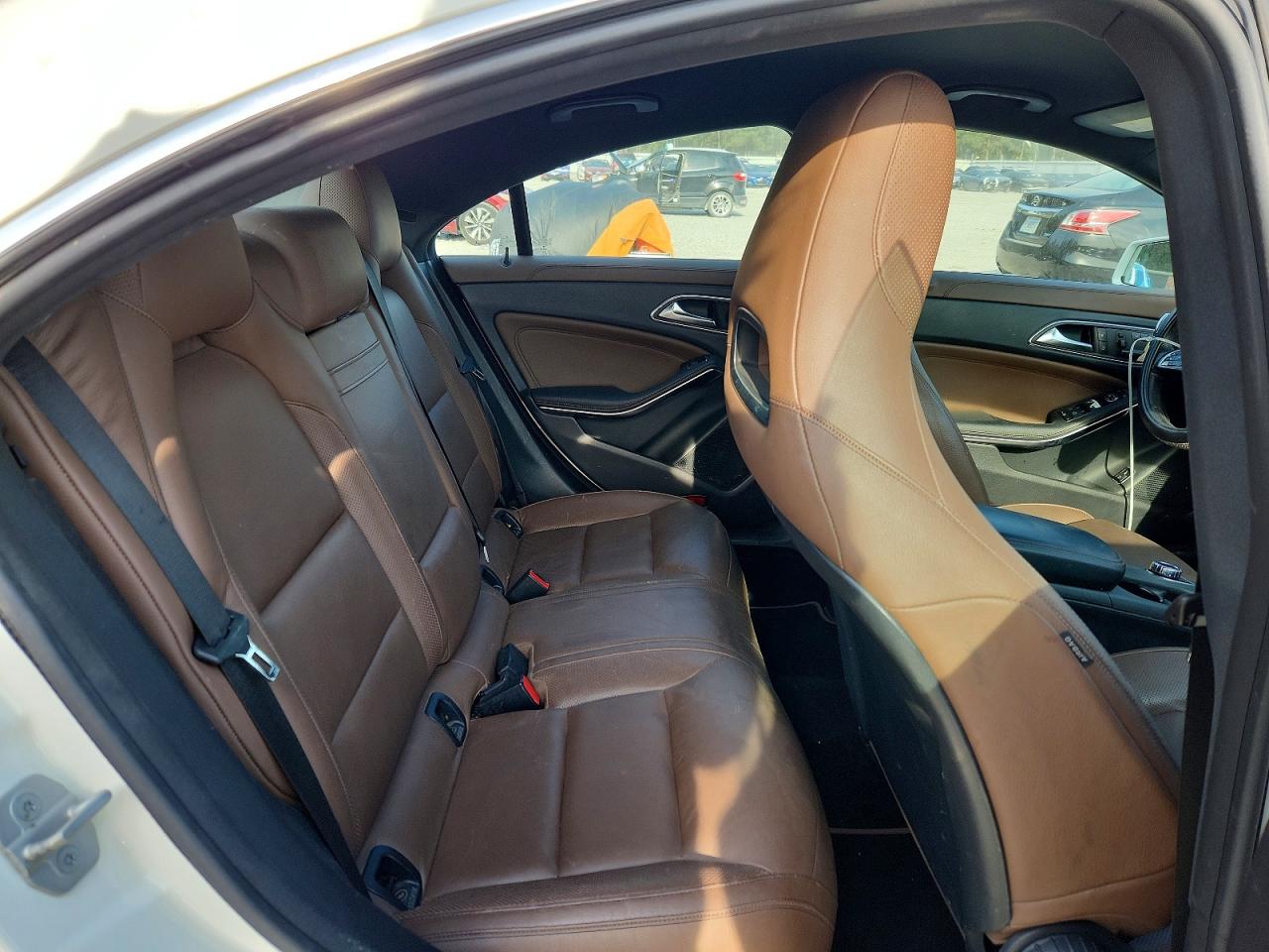2016 MERCEDES-BENZ CLA 250 photo 19