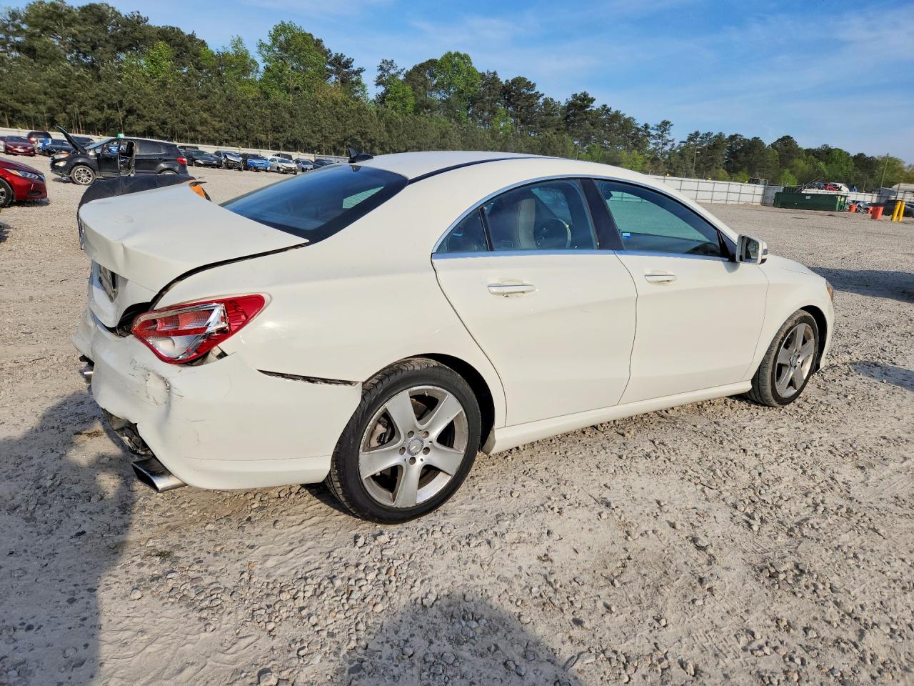 2016 MERCEDES-BENZ CLA 250 photo 5
