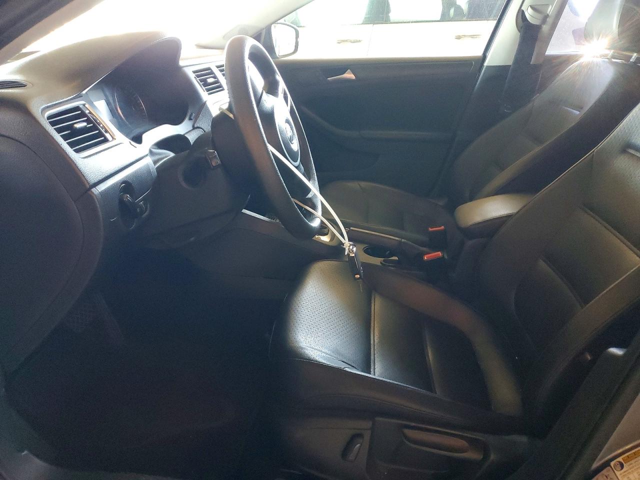 2014 VOLKSWAGEN JETTA SE photo 7
