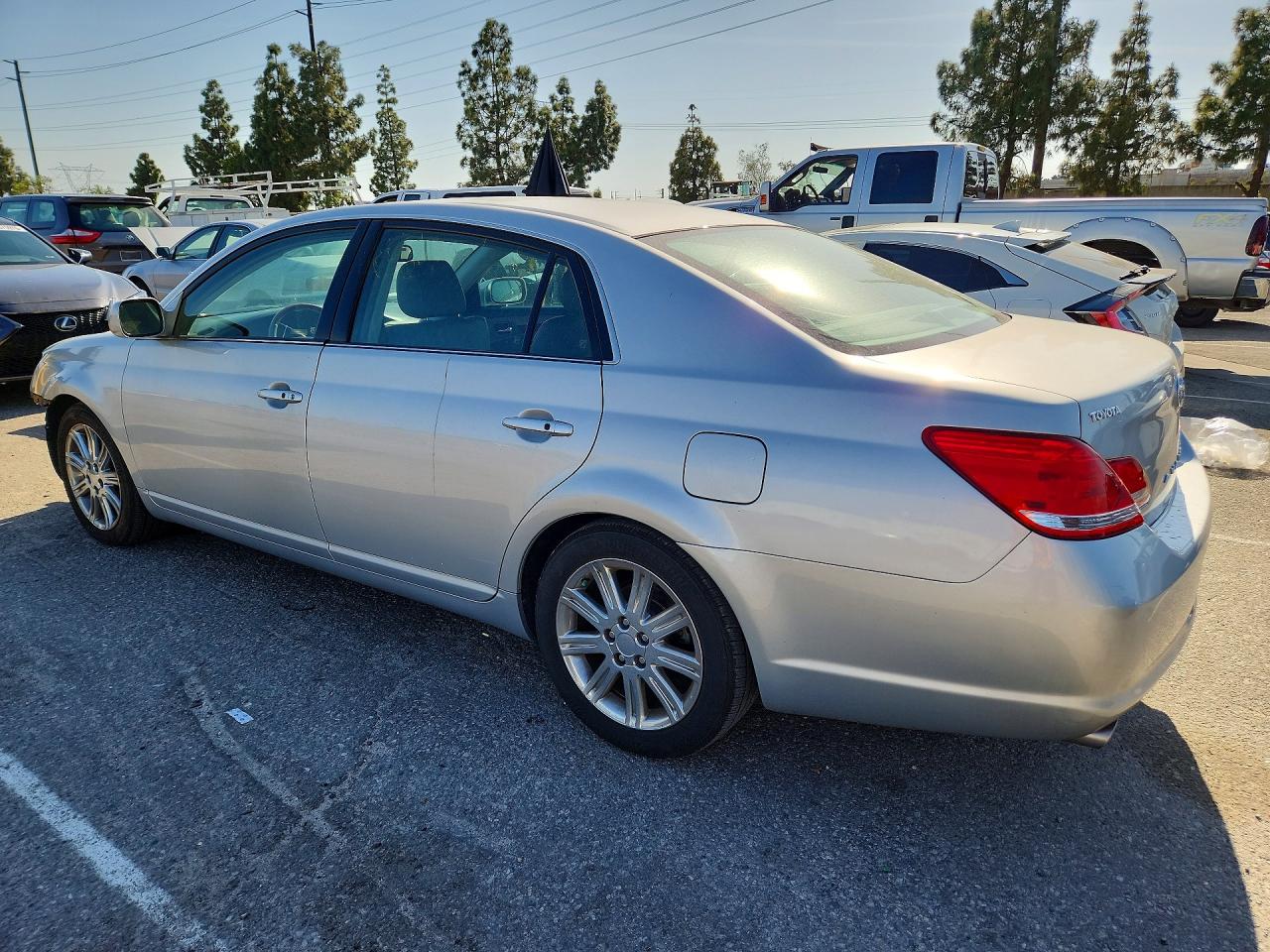 2006 TOYOTA AVALON LIMITED photo 3