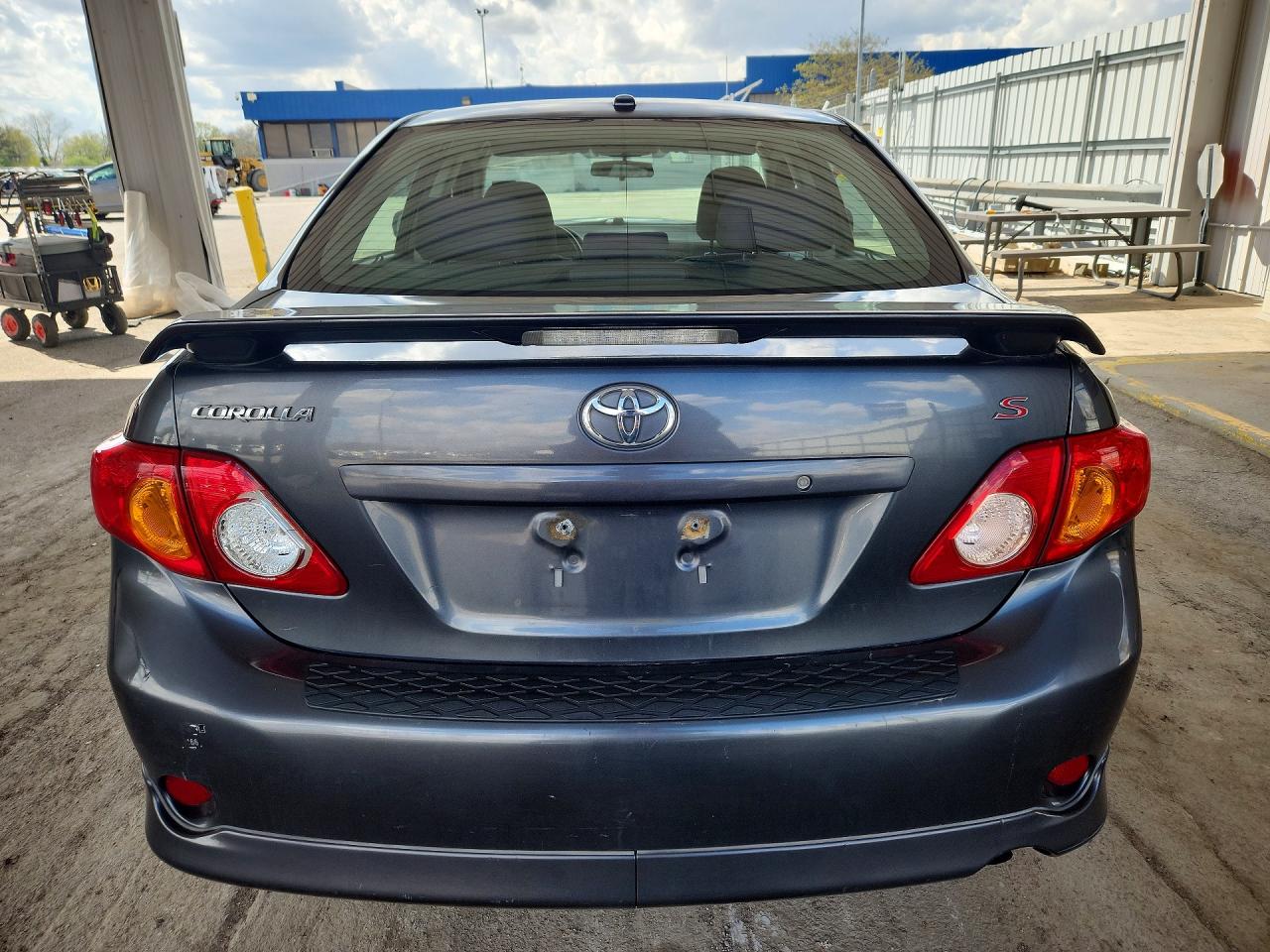 2009 TOYOTA COROLLA S photo 11