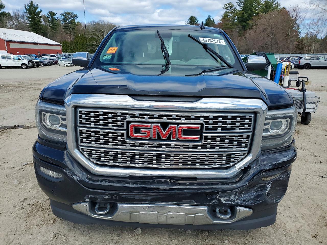 2017 GMC SIERRA K1500 DENALI photo 13