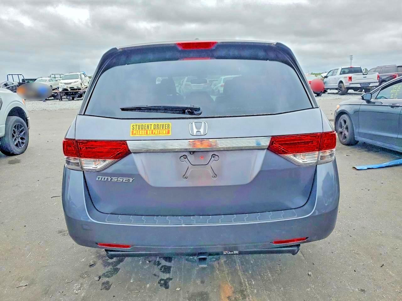 2014 HONDA ODYSSEY photo 11