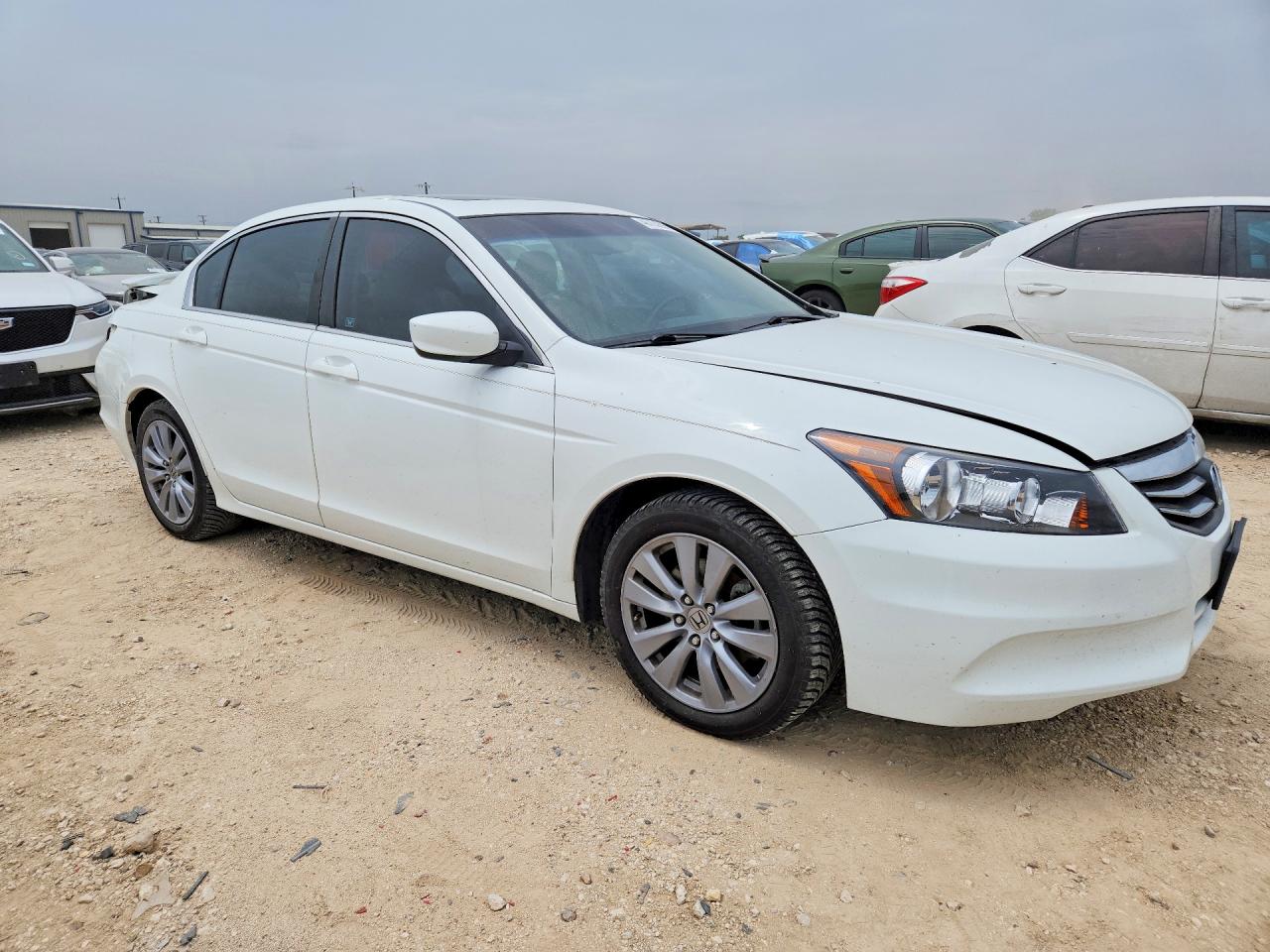 2011 HONDA ACCORD EXL photo 4