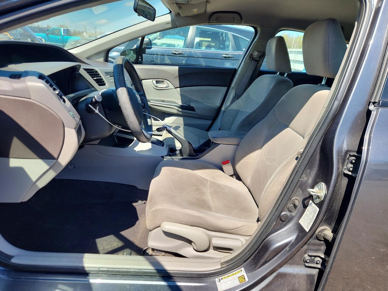 2012 HONDA CIVIC LX photo 13
