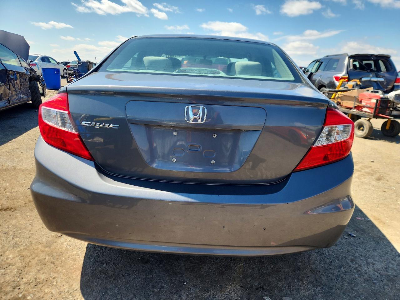 2012 HONDA CIVIC LX photo 11