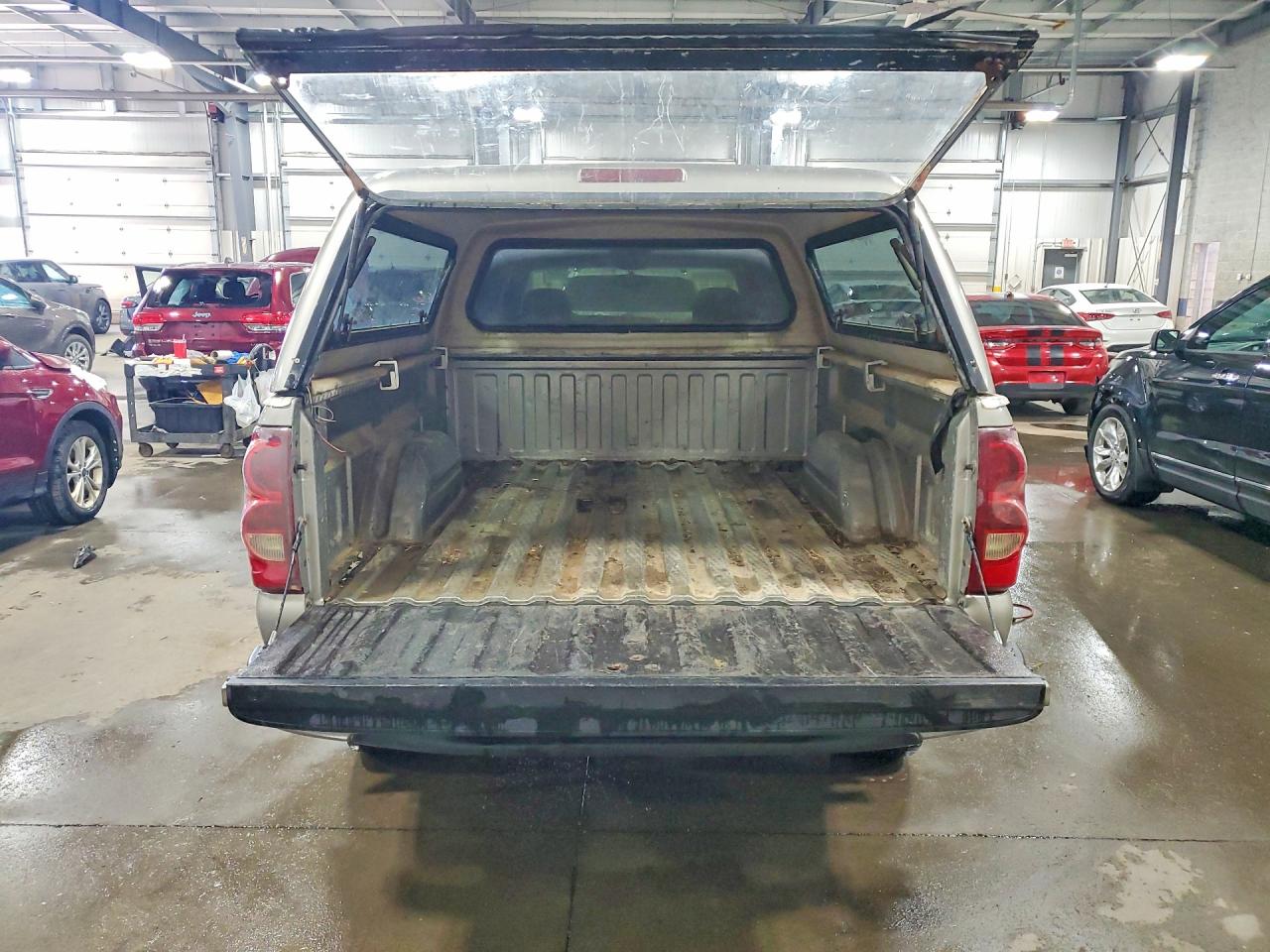 2003 CHEVROLET SILVERADO K1500 HEAVY DUTY photo 11