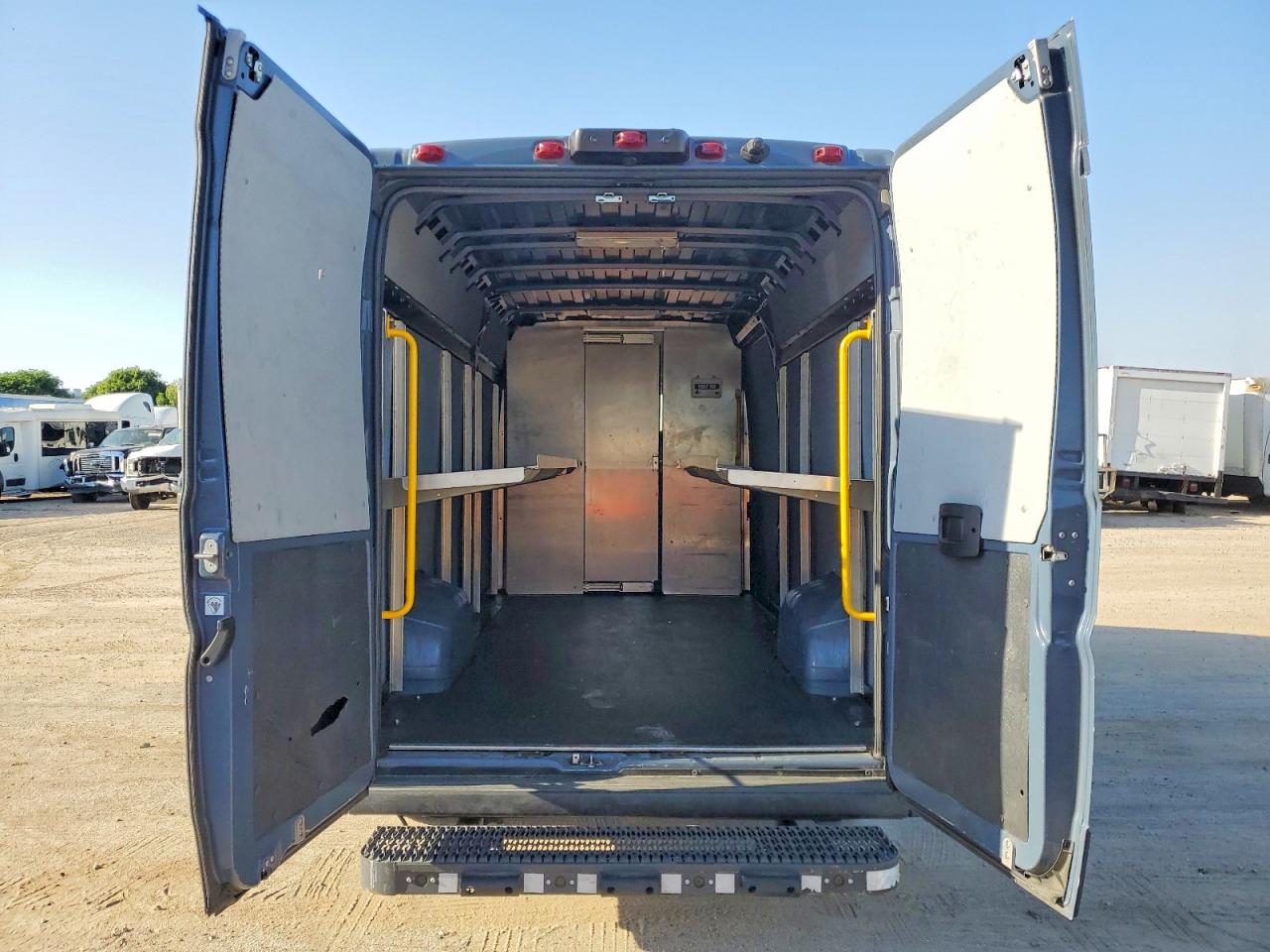 2021 RAM PROMASTER 3500 CARGO DELIVERY VAN photo 10