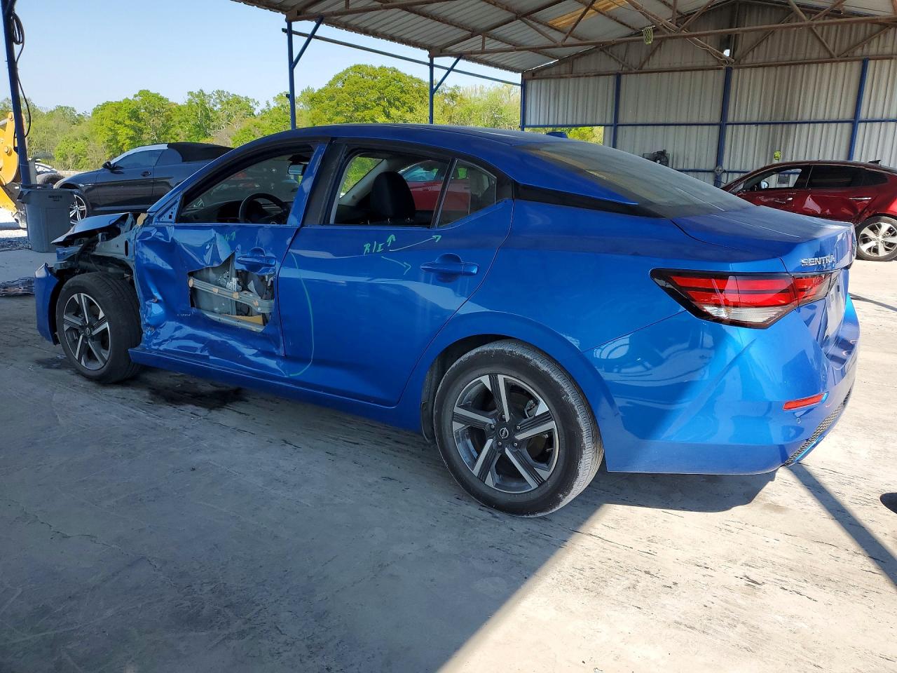 2025 NISSAN SENTRA SV photo 3