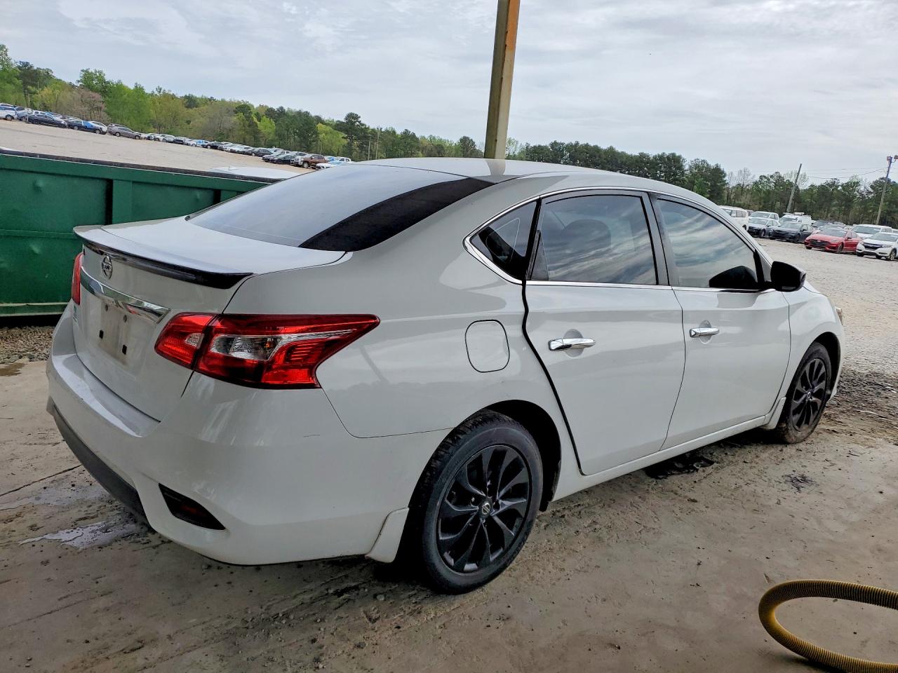 2018 NISSAN SENTRA S photo 5