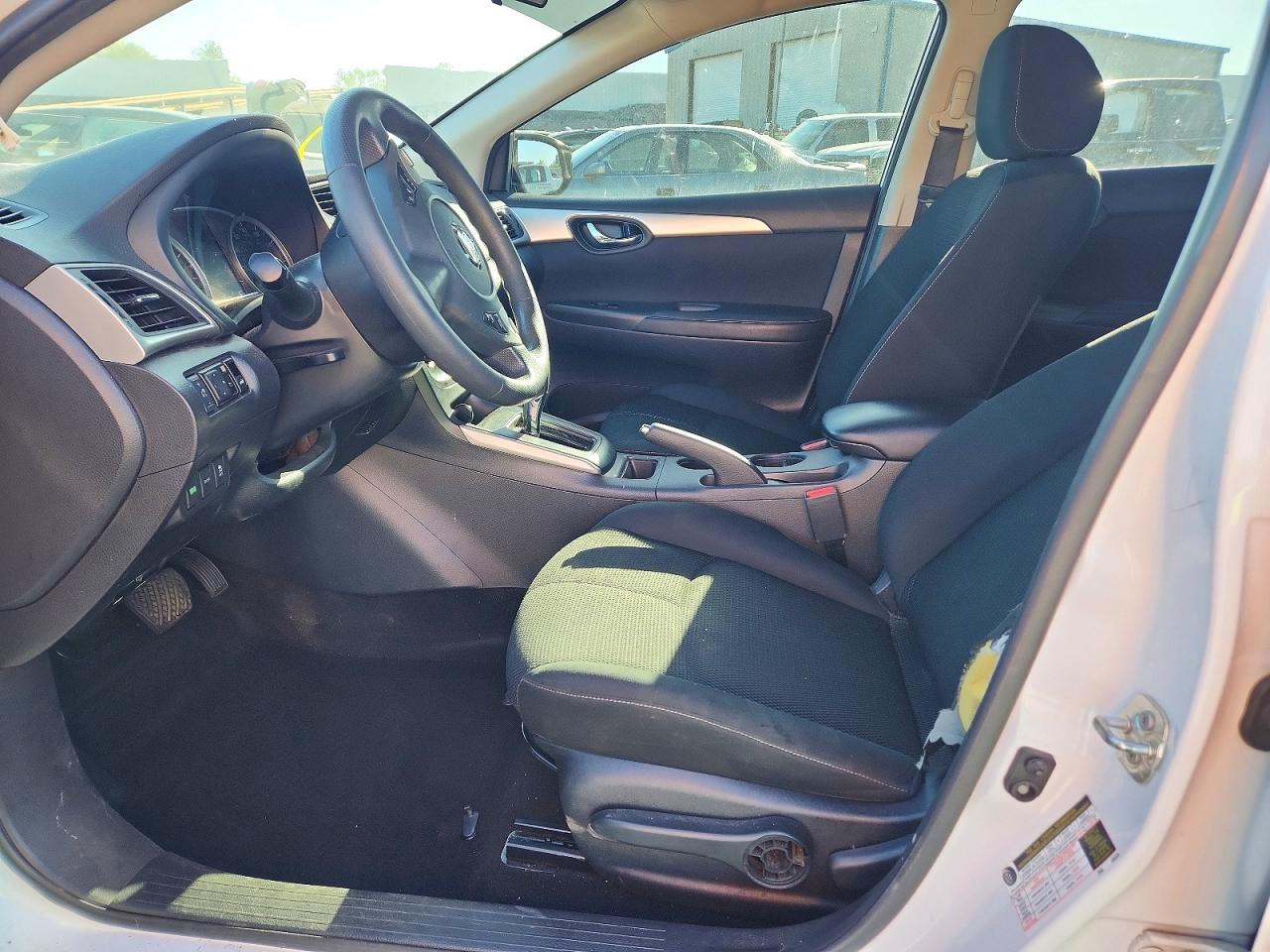 2018 NISSAN SENTRA S photo 13