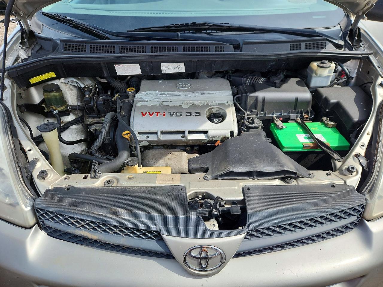 2004 TOYOTA SIENNA LE 8 PASSENGER photo 23