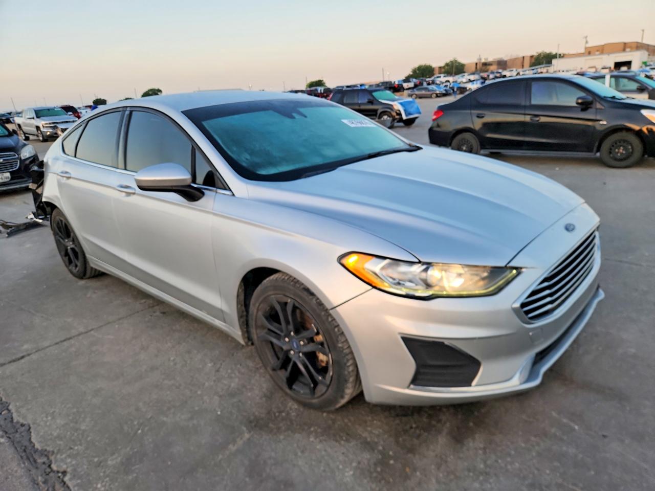 2019 FORD FUSION SE photo 10