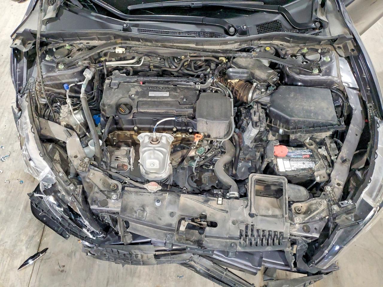 2017 HONDA ACCORD EX photo 31