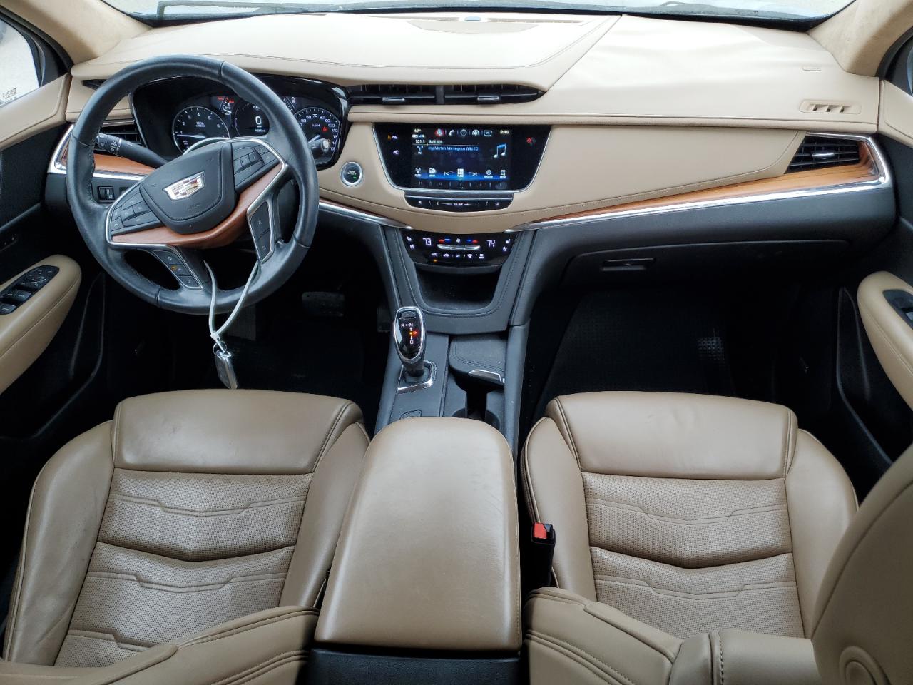 2019 CADILLAC XT5 PLATINUM photo 8