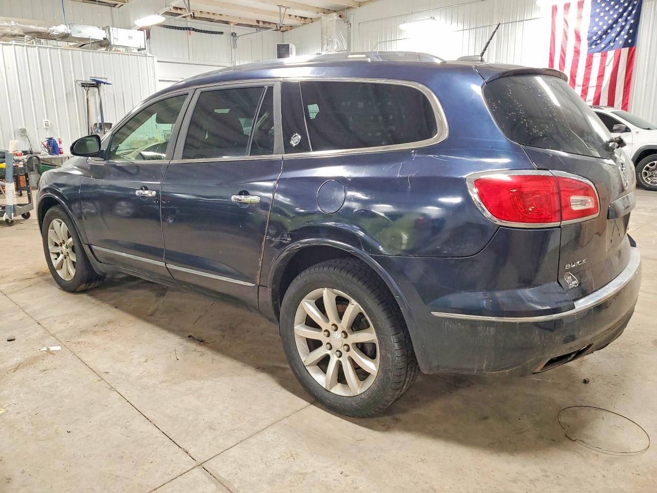2016 BUICK ENCLAVE photo 3