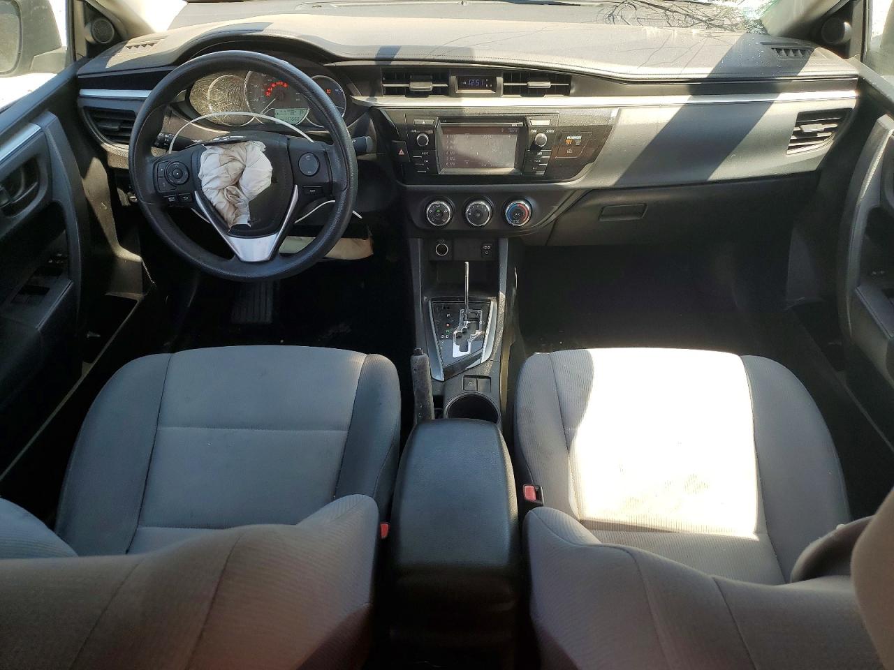 2016 TOYOTA COROLLA L photo 15