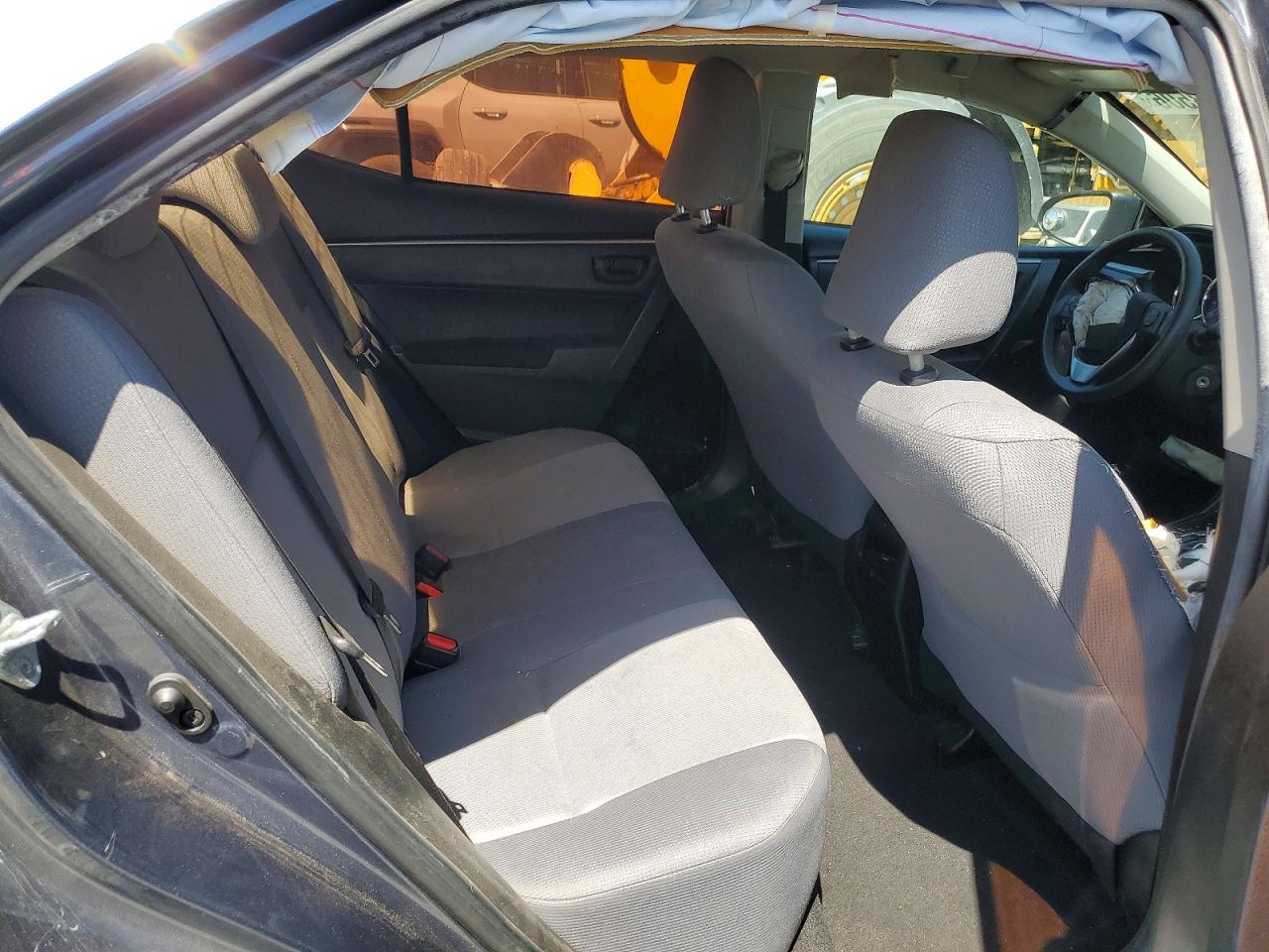 2016 TOYOTA COROLLA L photo 19