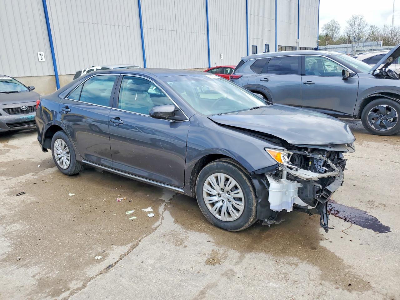 2012 TOYOTA CAMRY LE photo 7