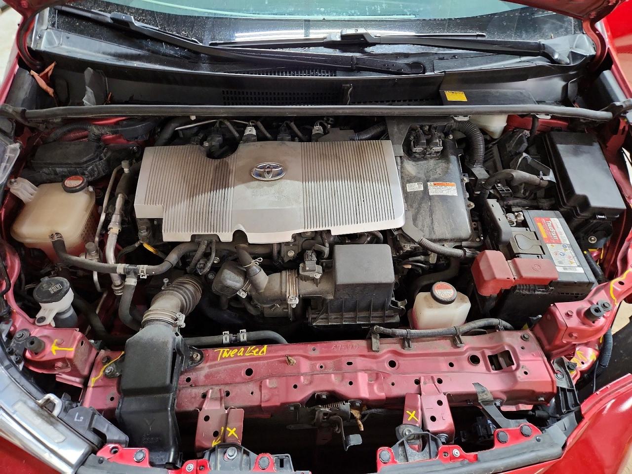 2016 TOYOTA PRIUS THREE photo 31