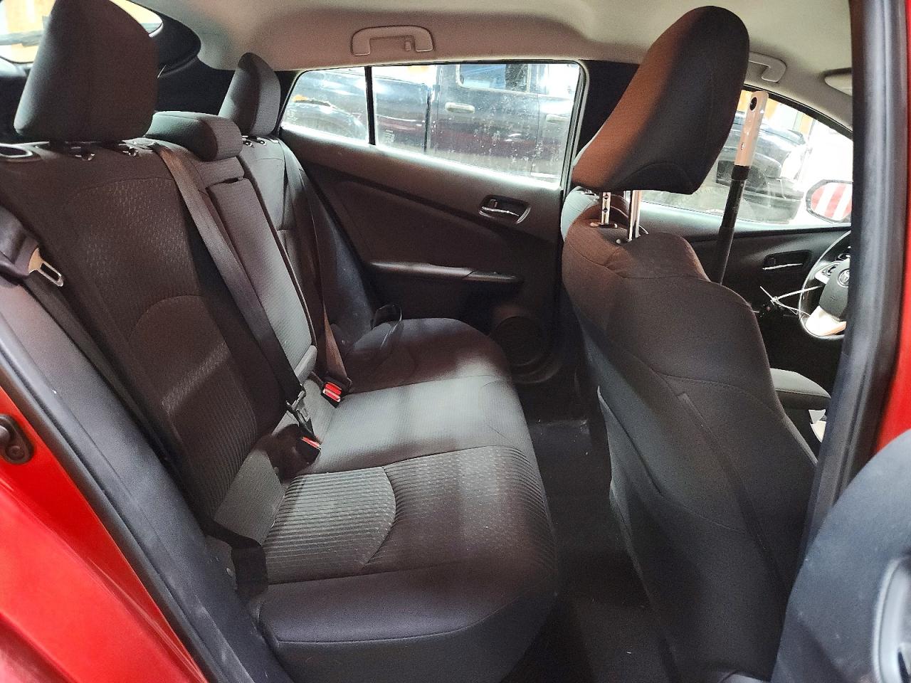 2016 TOYOTA PRIUS THREE photo 28
