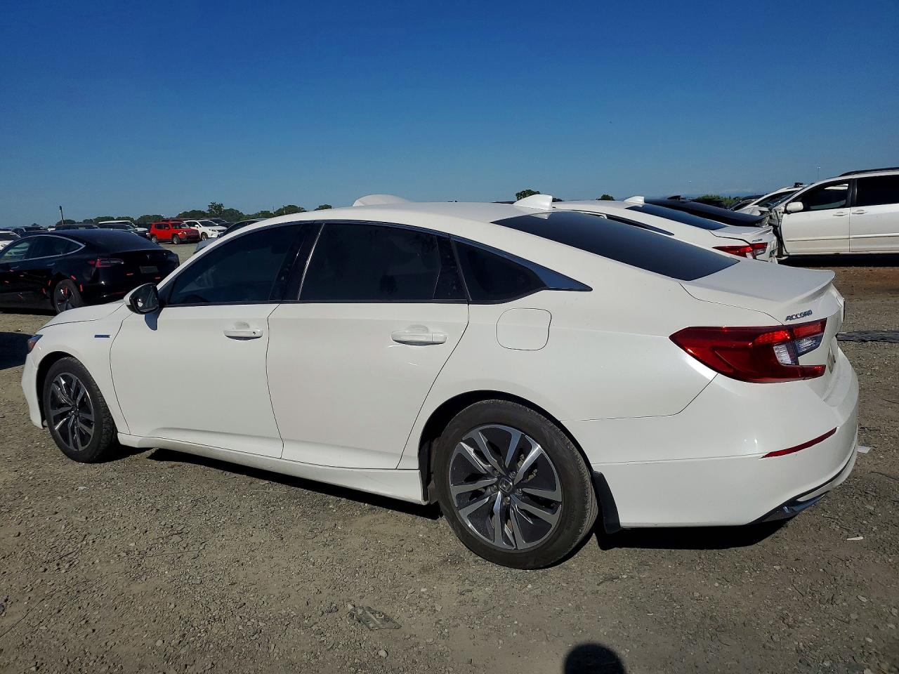 2020 HONDA ACCORD HYBRID photo 2