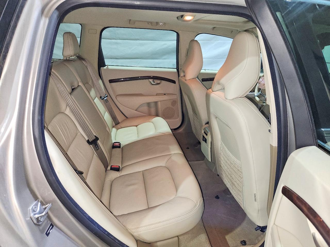 2015 VOLVO XC70 T6 PREMIER+ photo 19