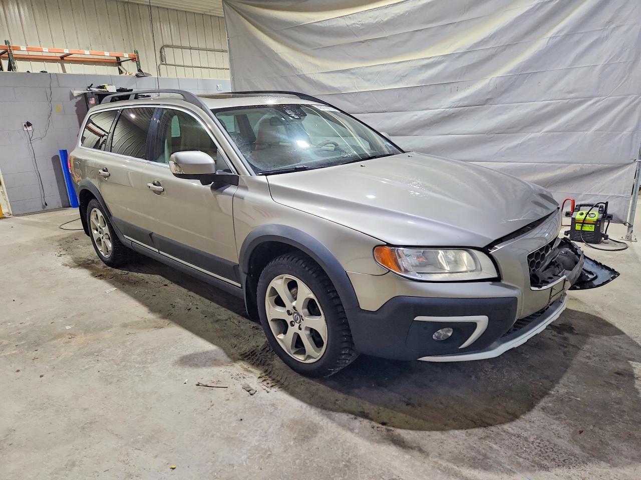 2015 VOLVO XC70 T6 PREMIER+ photo 7