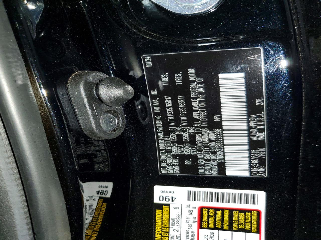 2025 TOYOTA SIENNA LE 8-PASSENGER photo 37