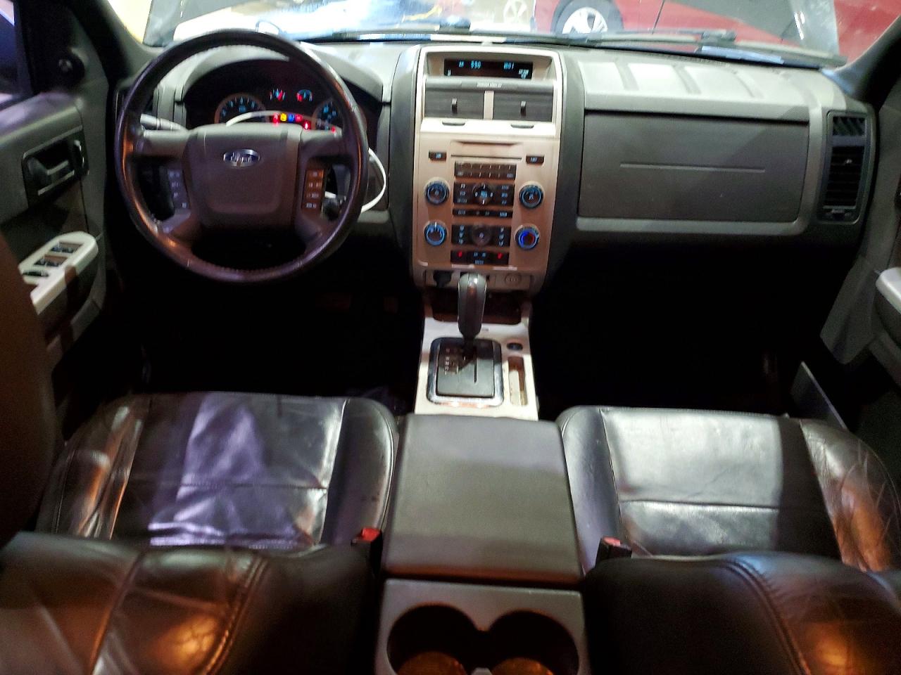 2011 FORD ESCAPE XLT photo 15