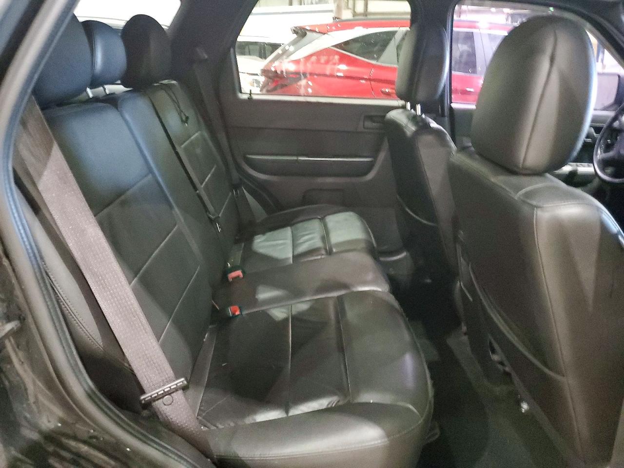 2011 FORD ESCAPE XLT photo 21