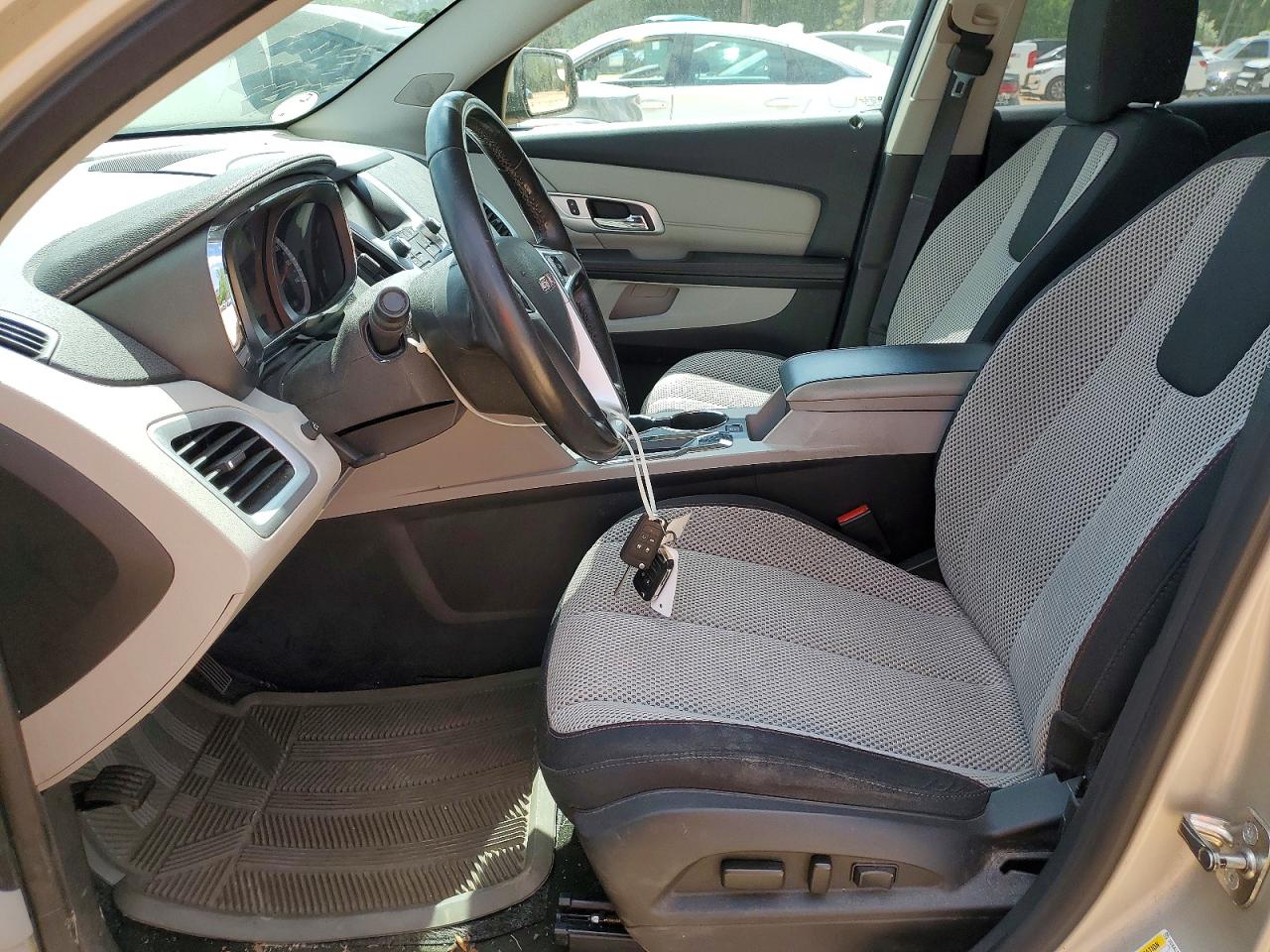 2013 GMC TERRAIN SLE photo 19