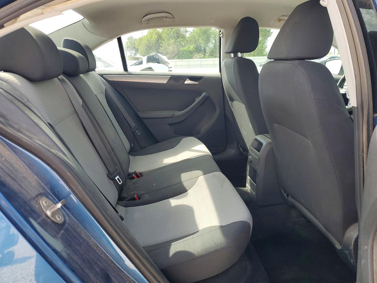 2017 VOLKSWAGEN JETTA S photo 10