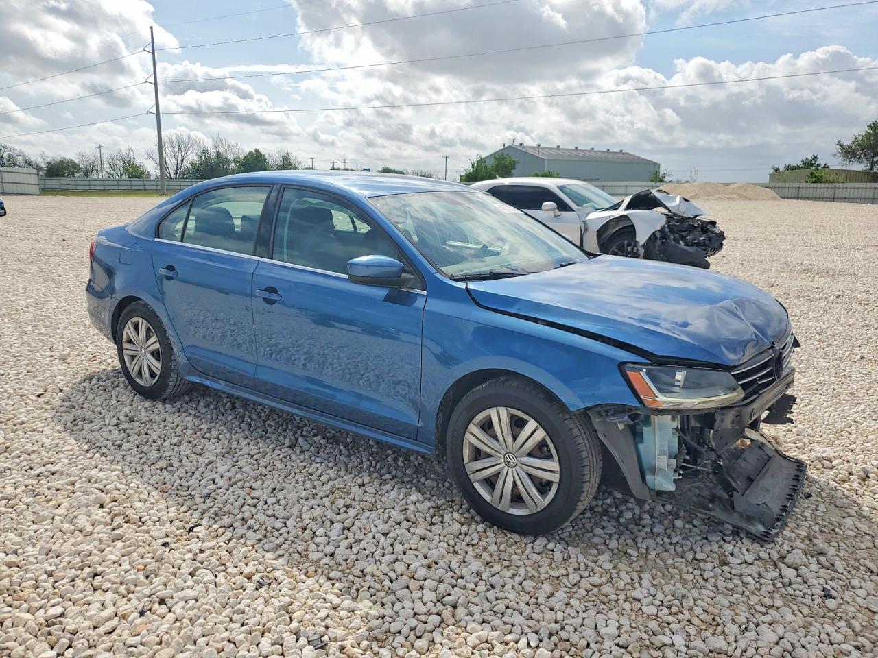 2017 VOLKSWAGEN JETTA S photo 4