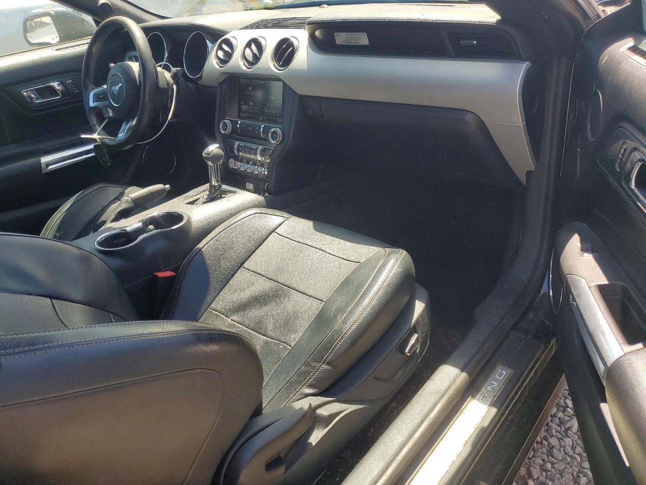 2015 FORD MUSTANG GT photo 22