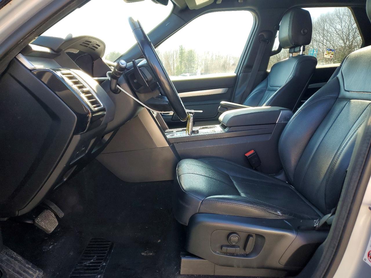 2020 LAND ROVER DISCOVERY LANDMARK photo 7